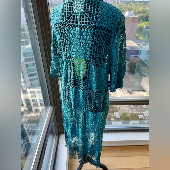 🆕 FARM Rio 🧿 NWOT Floral Crochet Tie Up Kimono, Teal - Sz M - Picture 8 of 16